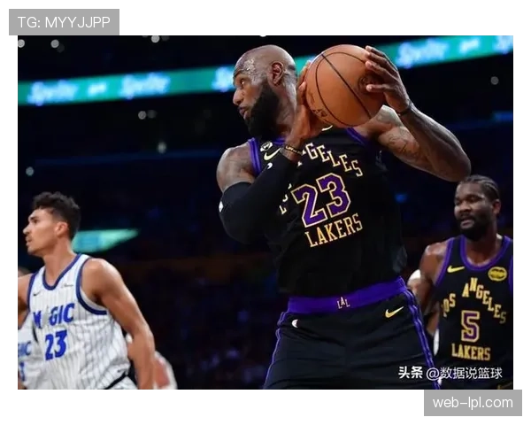 詹姆斯自责8次失误不可接受，赛后把话挑明